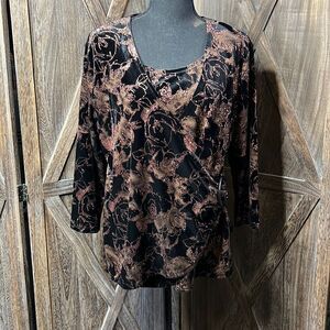 Notations holiday shimmer blouse top